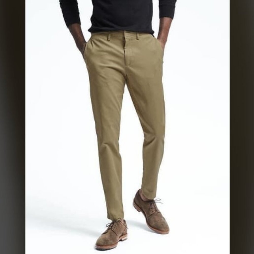 BANANA REPUBLIC Fulton Skinny-Fit Chino Pants Khaki Tan 31x32